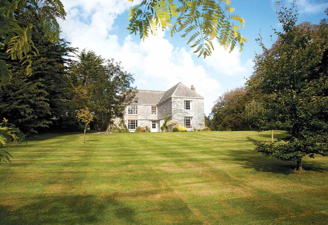 Trewornan Manor Bed & Breakfast Wadebridge Ngoại thất bức ảnh